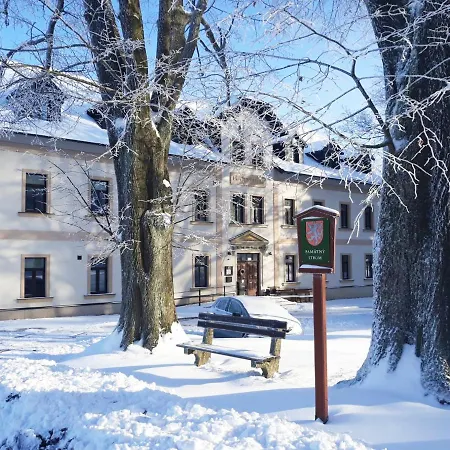 Poutni Dum Hotel Králíky