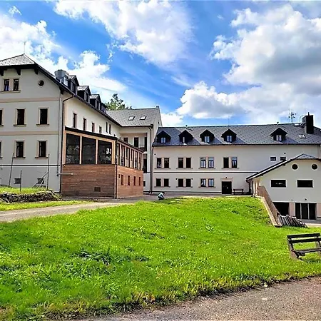 Poutni Dum Králíky