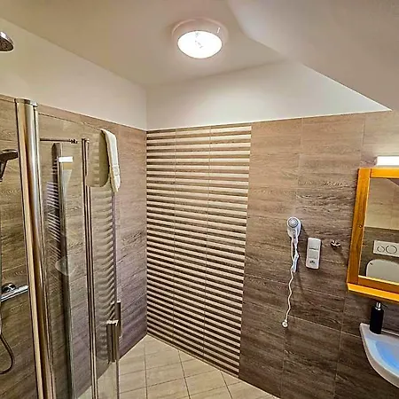 Poutni Dum Hotel 3*